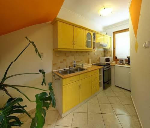 Apartmancentrum Gyula Exterior foto